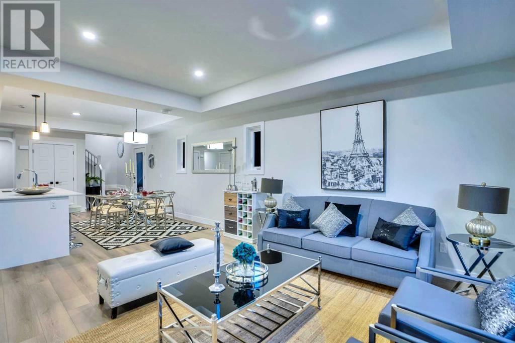 Single Family House for Sale in    Avenue NW West Hillhurst Calgary 