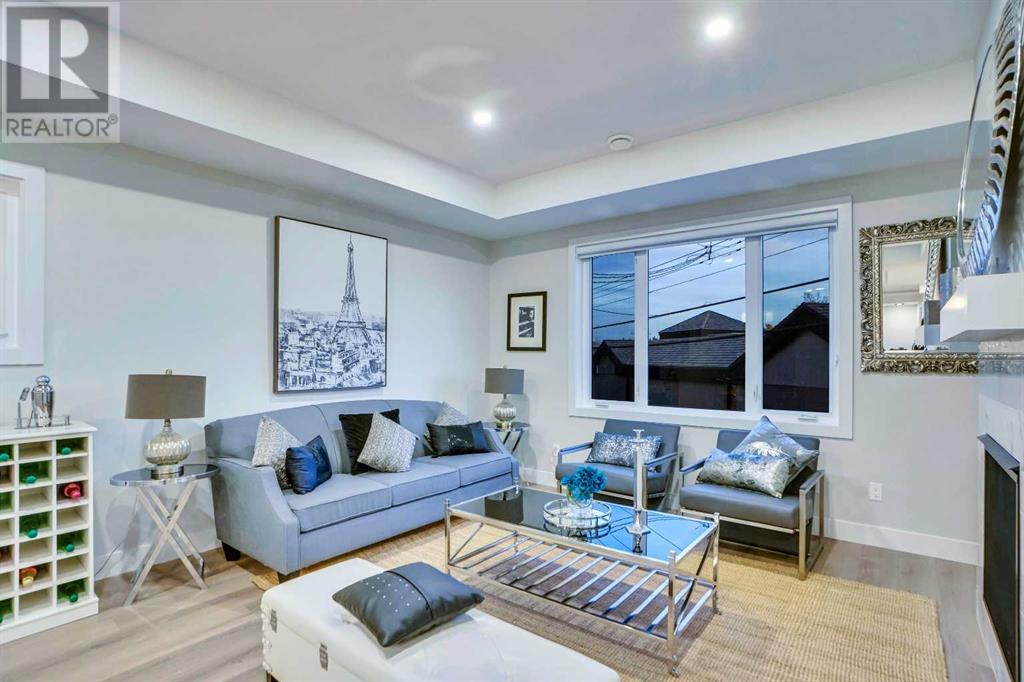 Single Family House for Sale in    Avenue NW West Hillhurst Calgary 