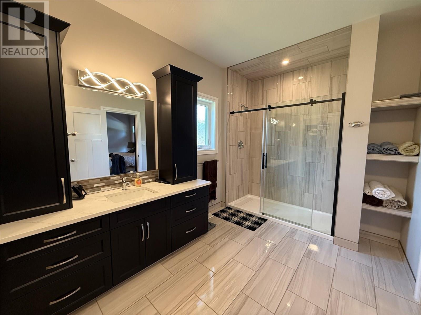 10224 18 Street, Dawson Creek
