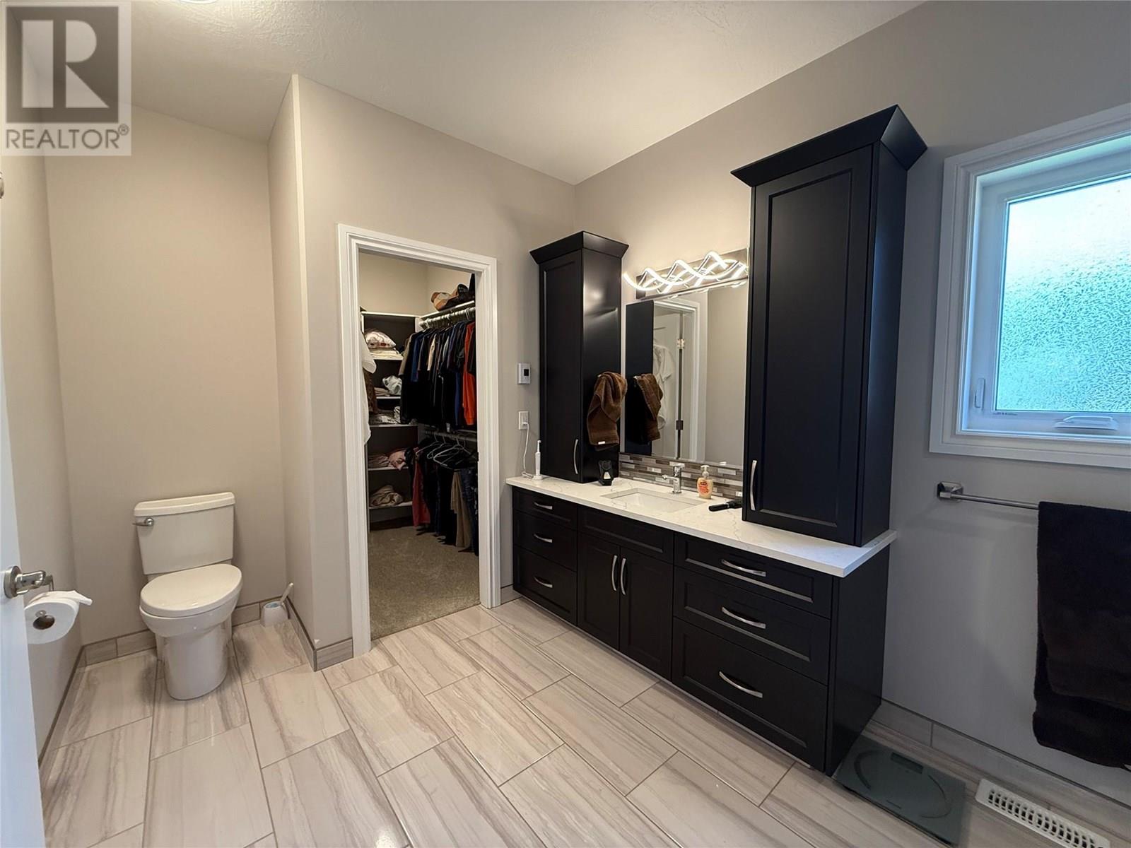 10224 18 Street, Dawson Creek