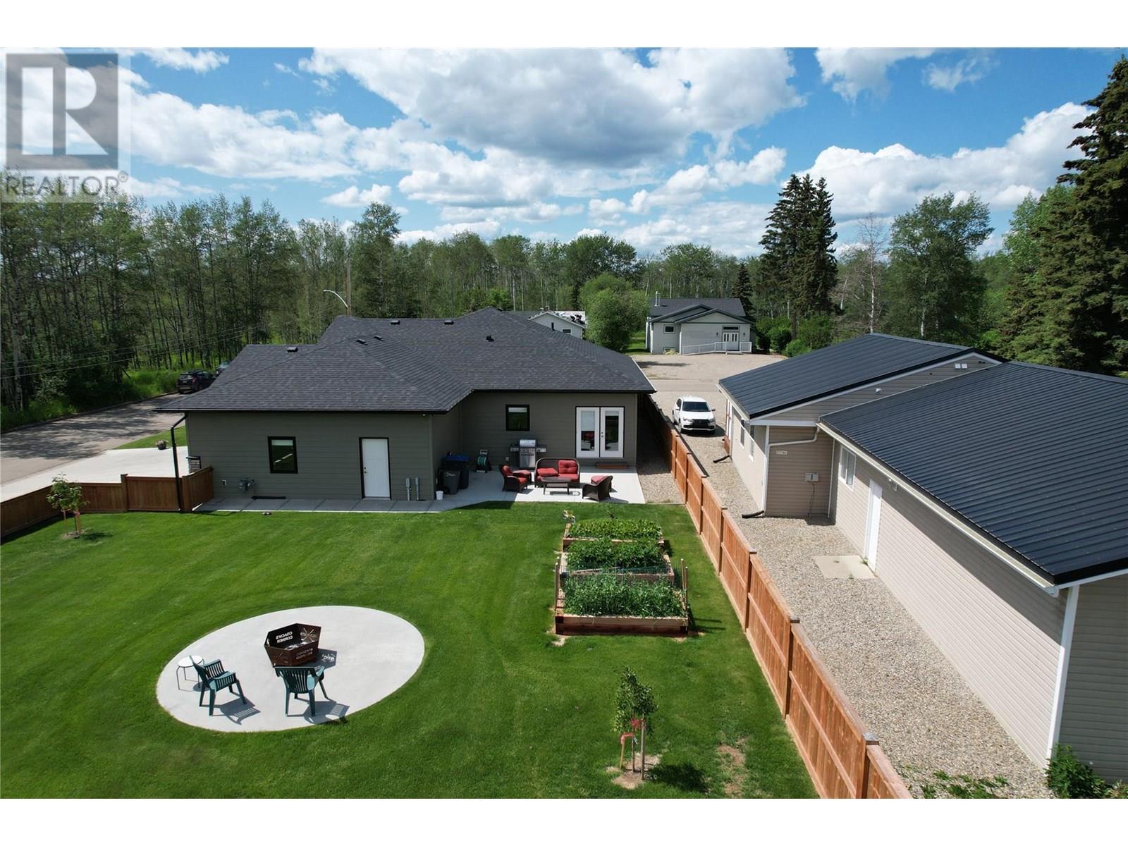10224 18 Street, Dawson Creek