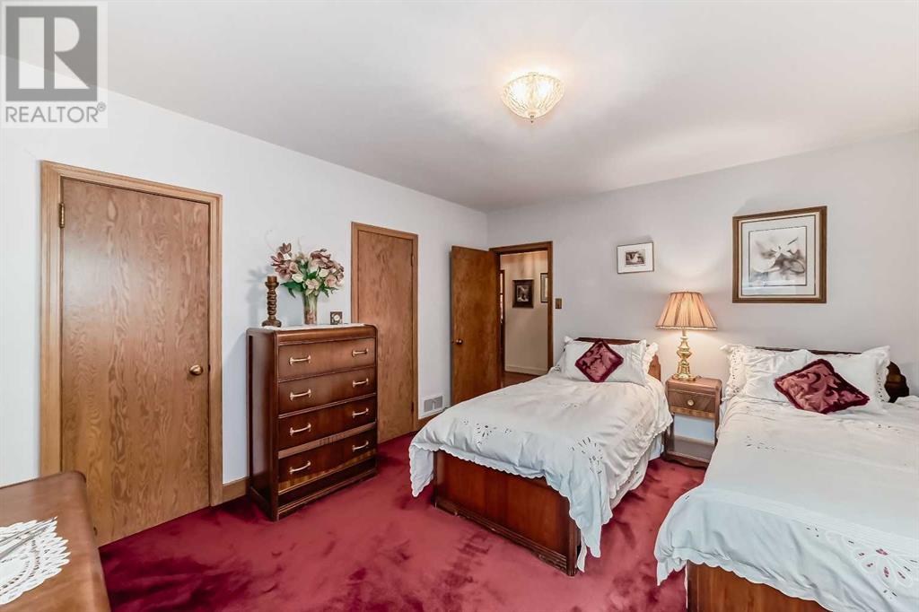 Single Family House Bungalow for Sale in   Street SW Rideau Park Calgary 