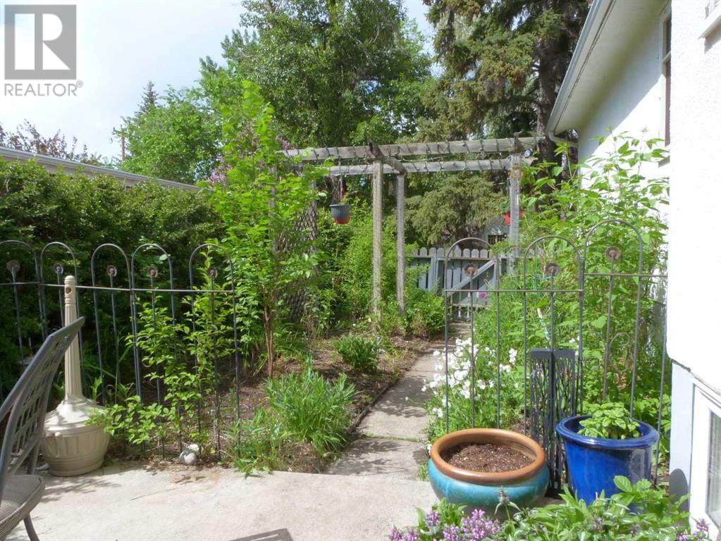 Single Family House Bungalow for Sale in   Street SW Rideau Park Calgary 