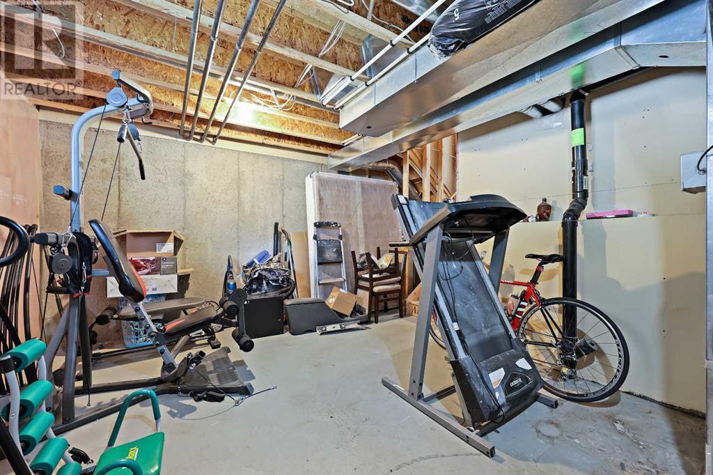 Single Family House 4 Level for Sale in  Rocky Ridge Court NW Rocky Ridge Calgary 