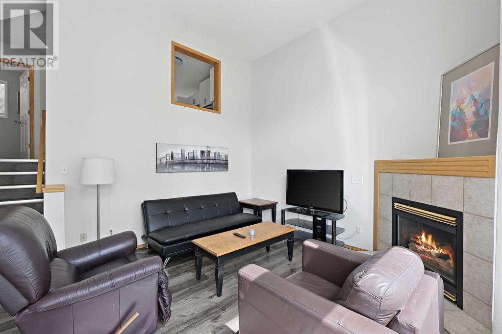 Single Family House 4 Level for Sale in  Rocky Ridge Court NW Rocky Ridge Calgary 