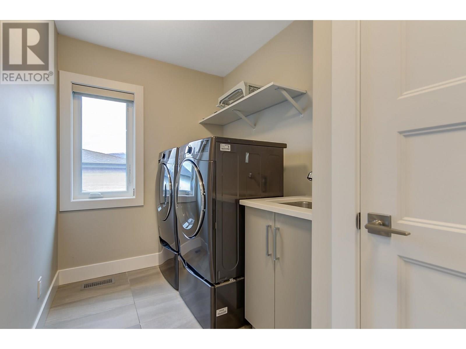  788 Acadia Street, Kelowna