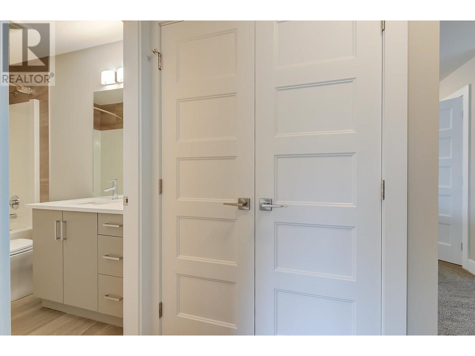  788 Acadia Street, Kelowna