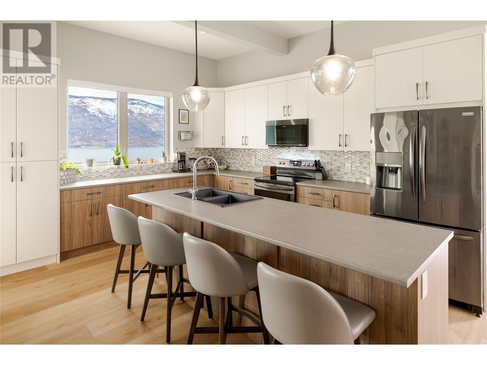  3610 Boxwood Road, Kelowna