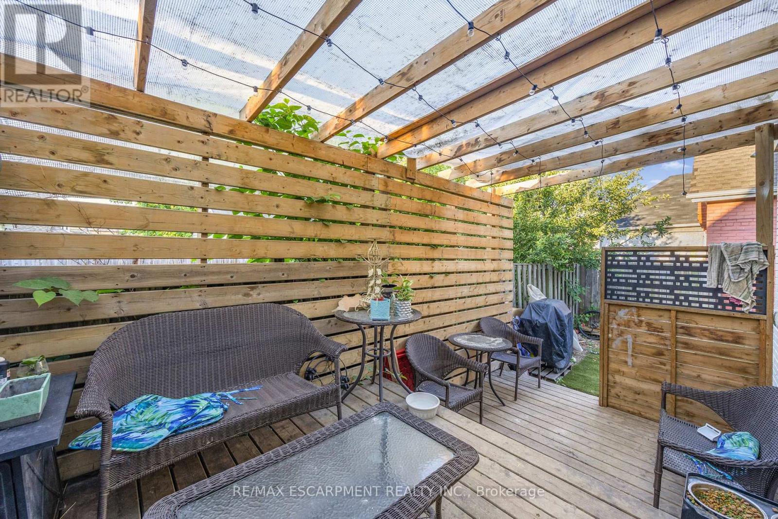 Photo 8 of 163 Britannia Avenue, Hamilton ON