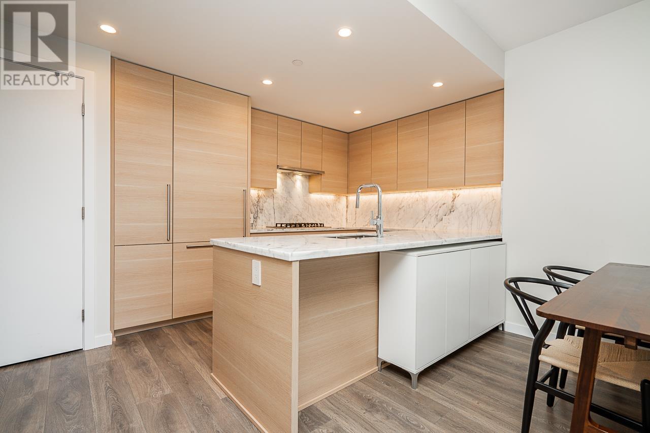 Photo 8 of 901 305 Morrissey Road, Port Moody BC