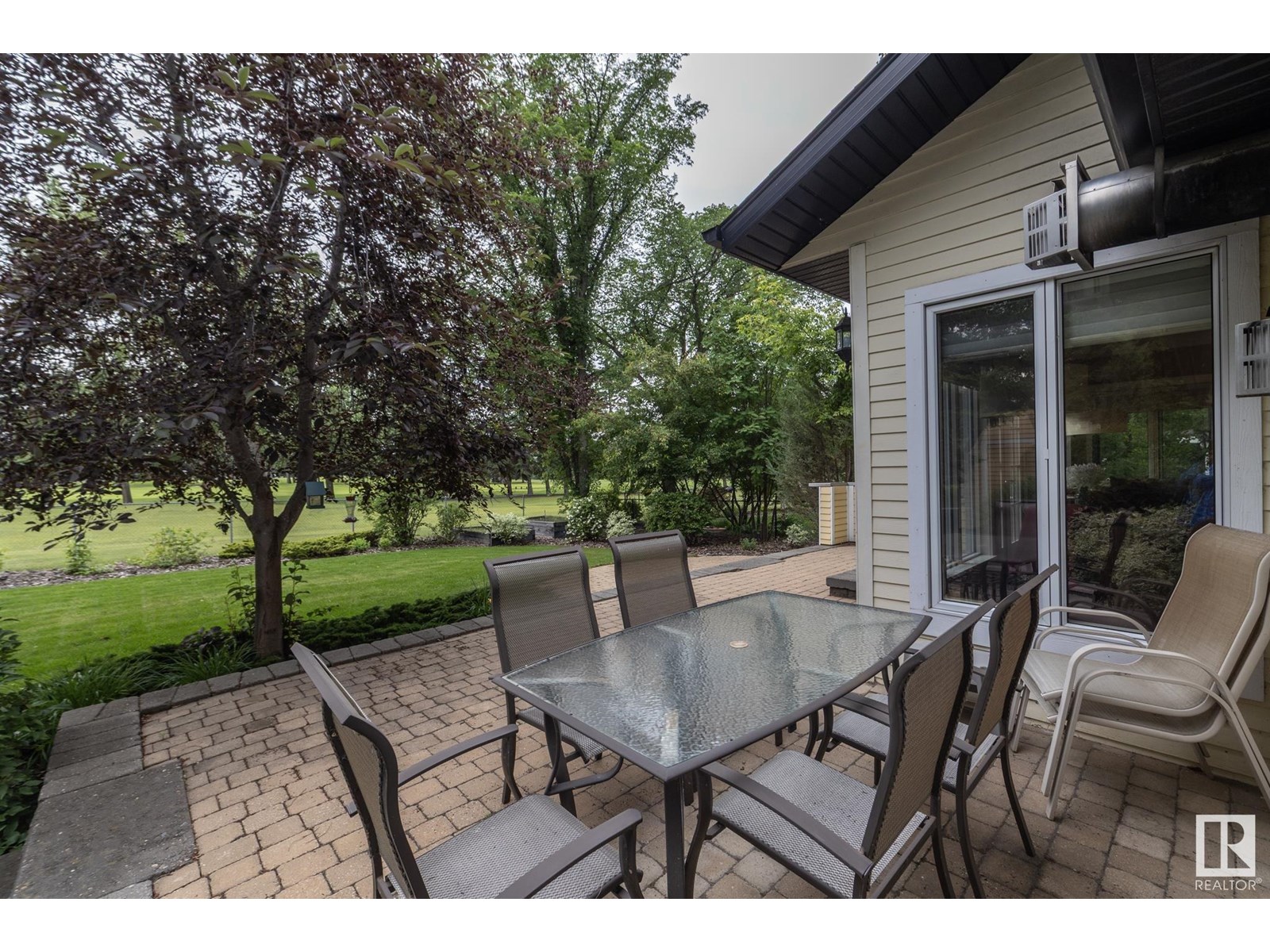 Photo 60 of 63 Fairway Dr Nw, Edmonton AB