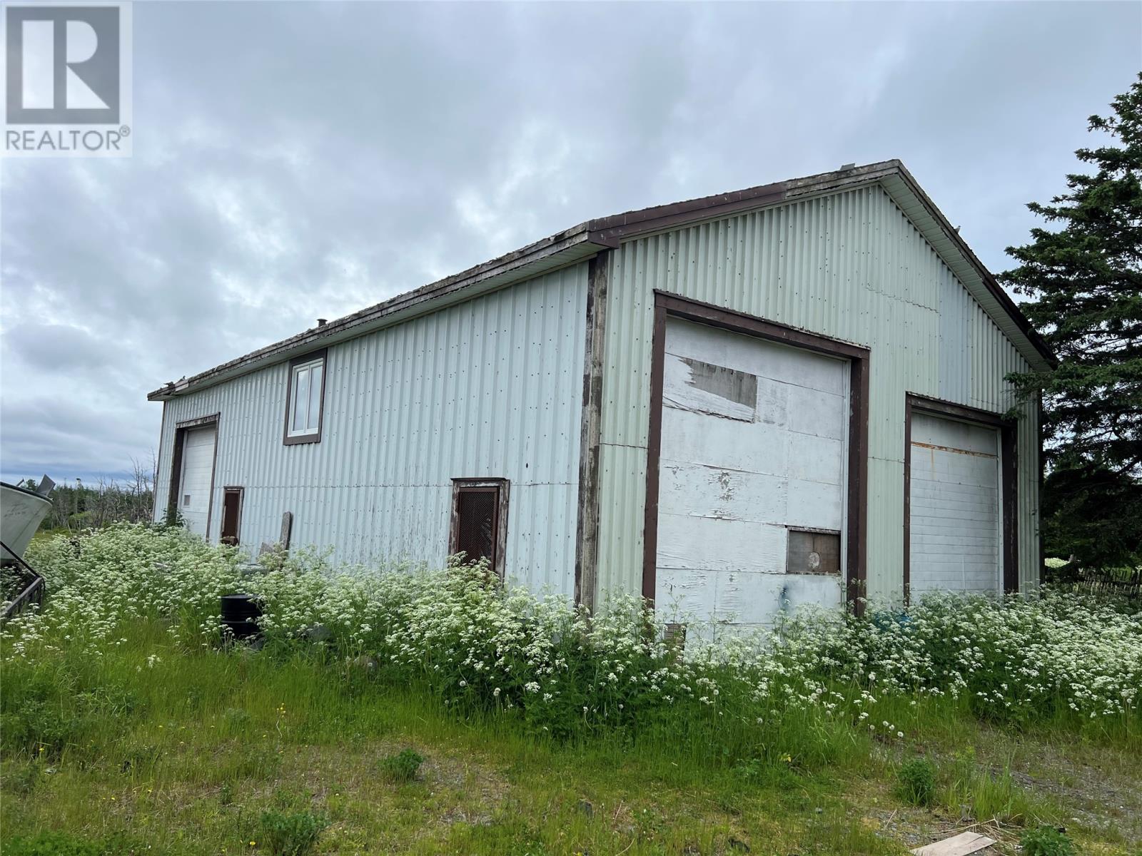 Photo 5 of 17 Cochrane Pond Road, Goulds NL