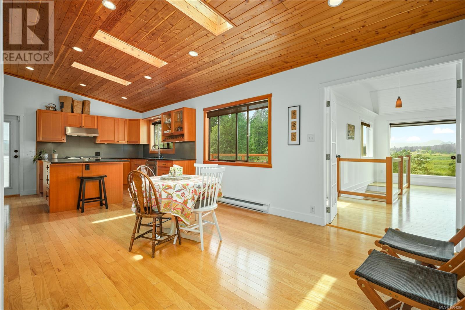 2439 Calais Rd, Duncan