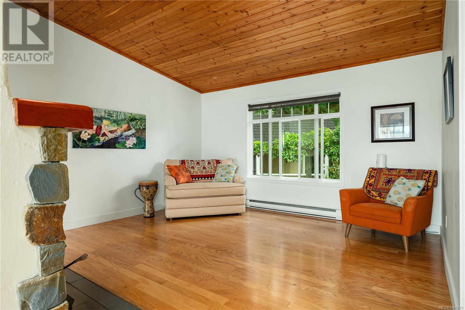 2439 Calais Rd, Duncan