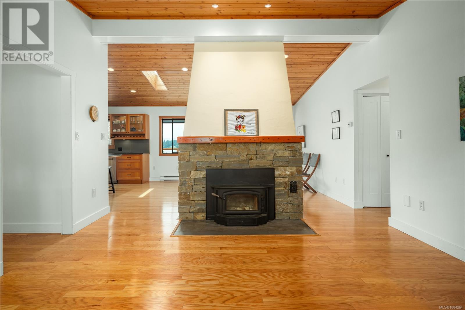 2439 Calais Rd, Duncan