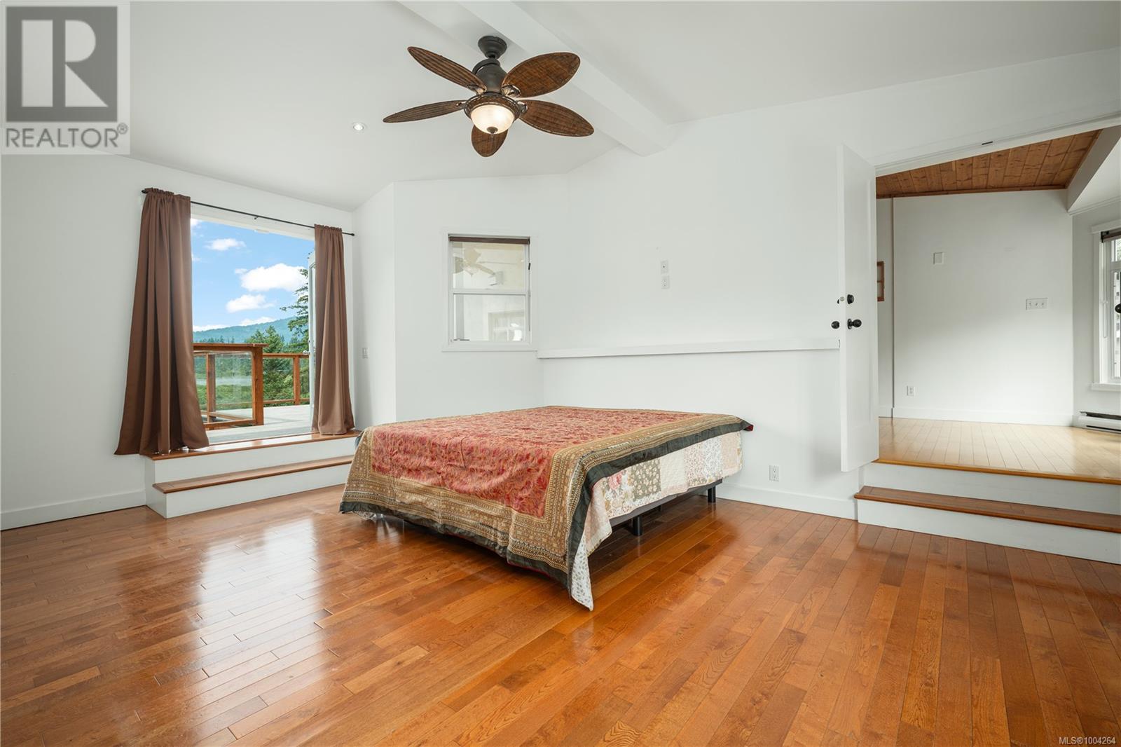 2439 Calais Rd, Duncan