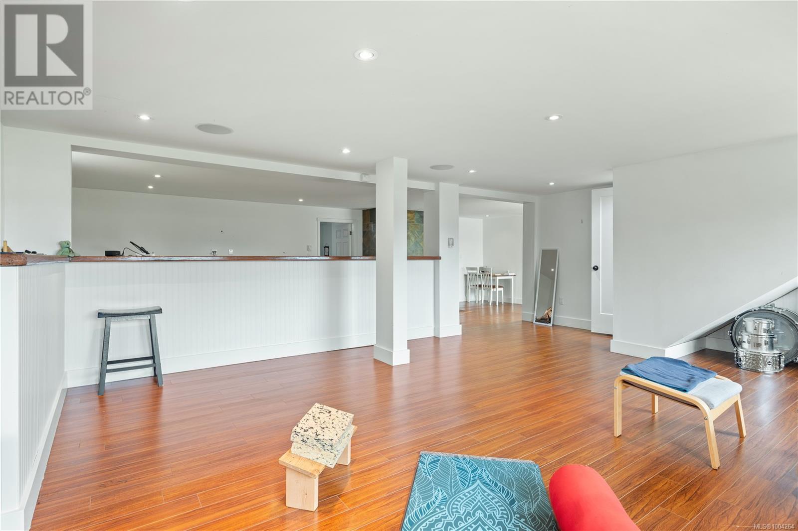 2439 Calais Rd, Duncan