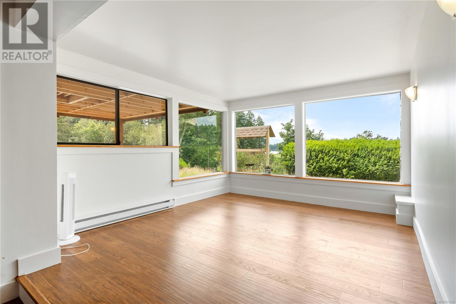 2439 Calais Rd, Duncan