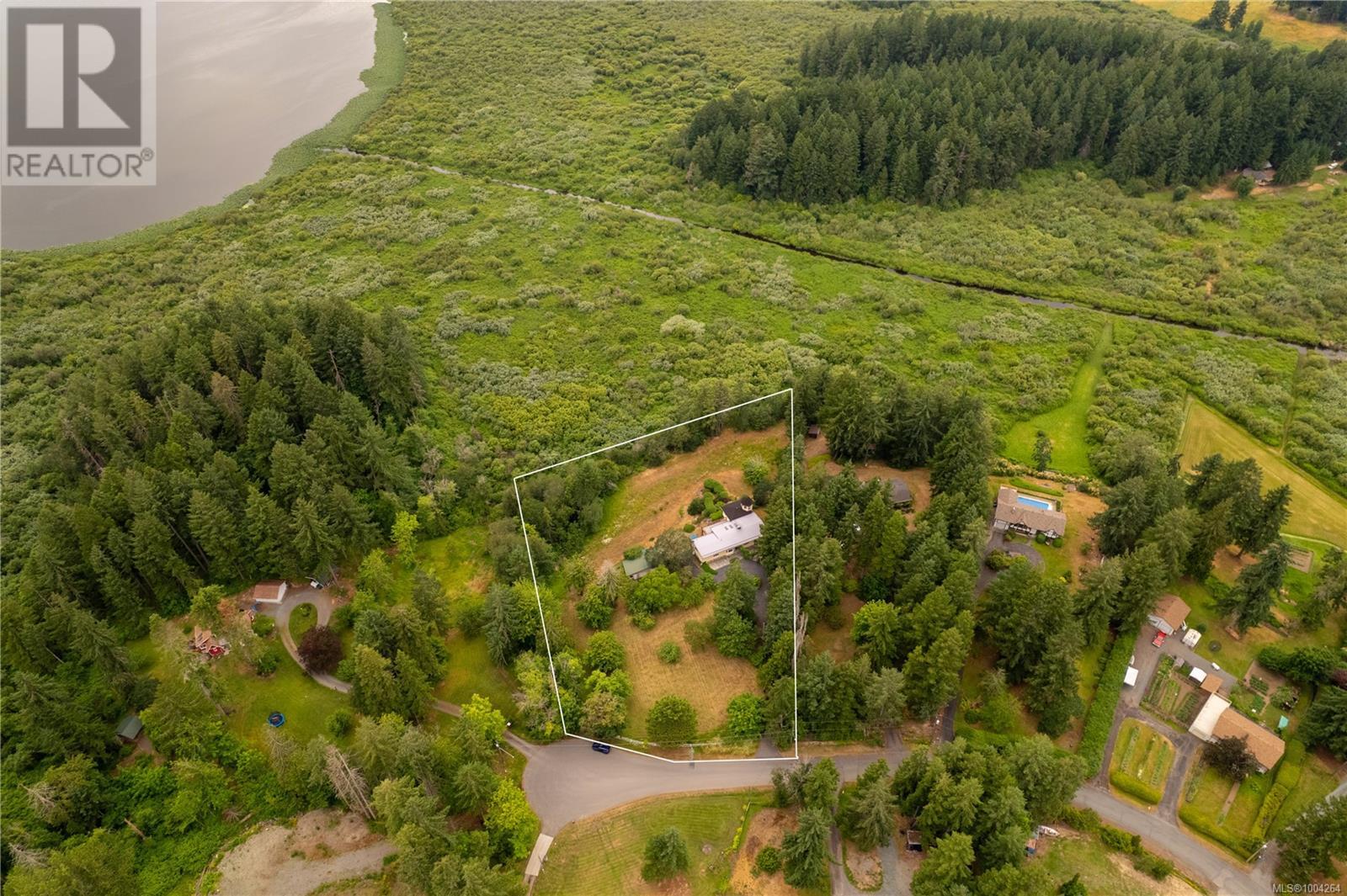 2439 Calais Rd, Duncan