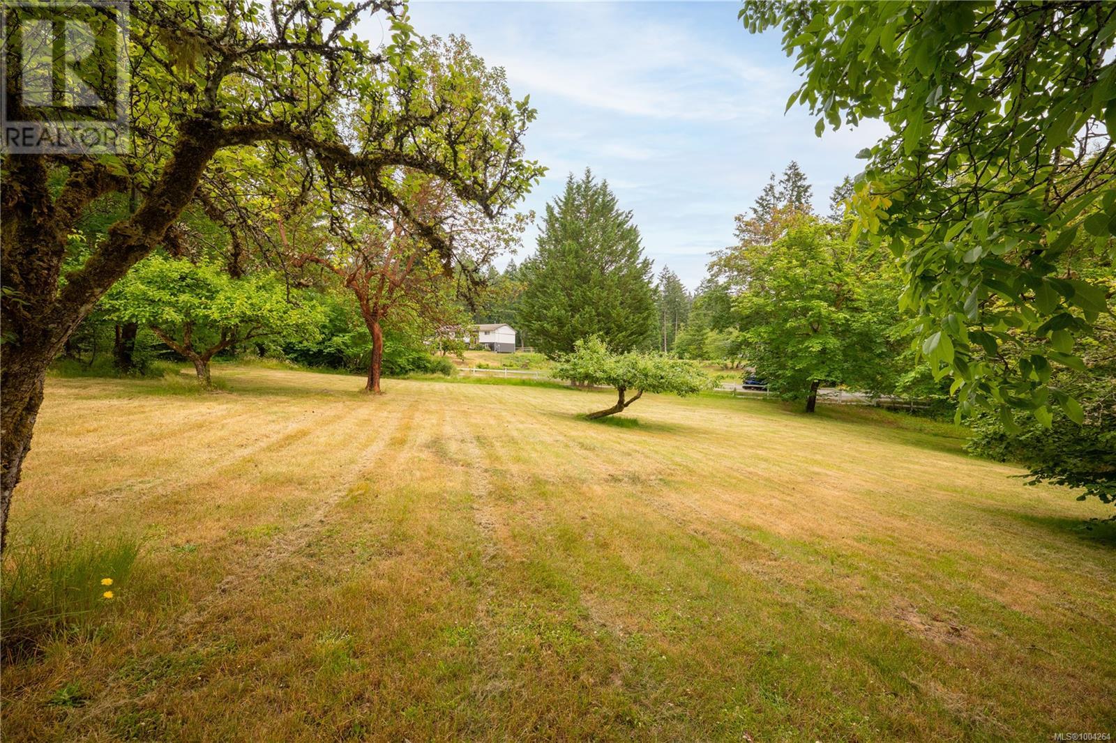 2439 Calais Rd, Duncan