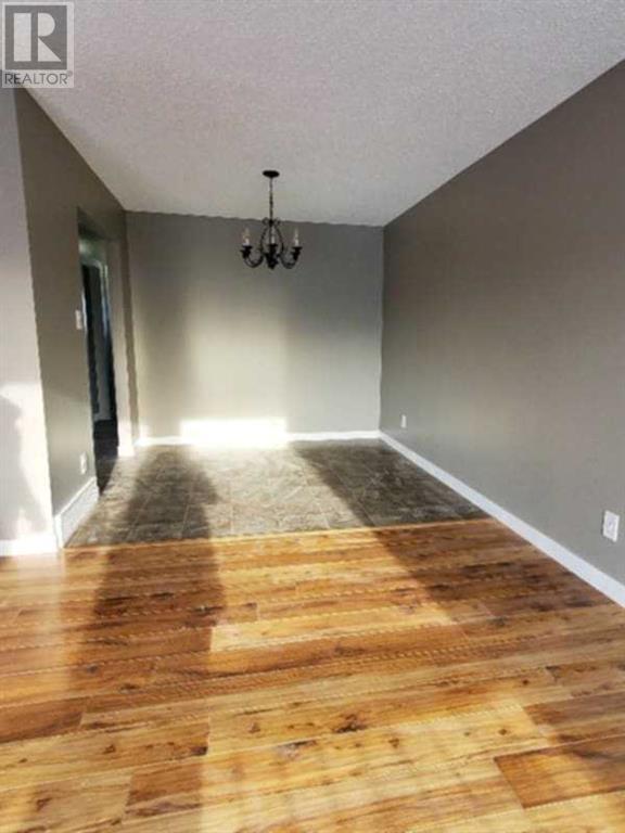 Single Family House Bi-level for Sale in   A Avenue Mountview Grande Prairie 