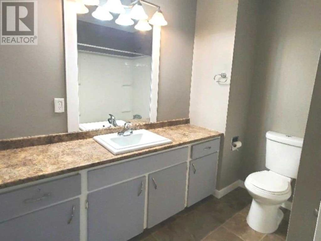 Single Family House Bi-level for Sale in   A Avenue Mountview Grande Prairie 