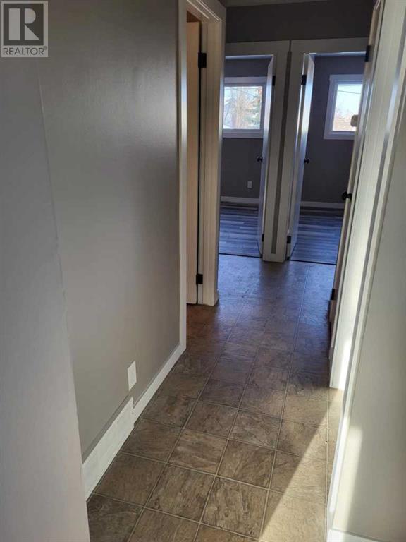 Single Family House Bi-level for Sale in   A Avenue Mountview Grande Prairie 