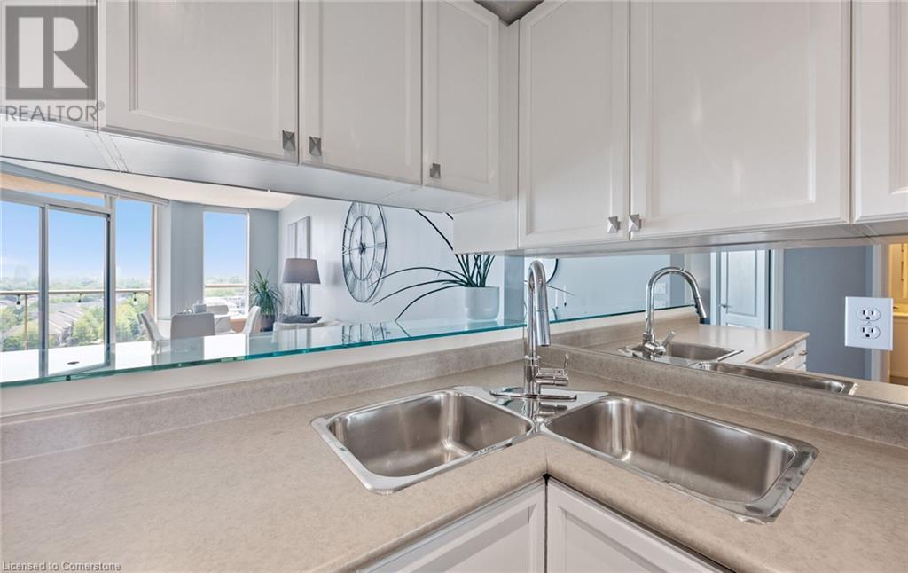 Photo 25 of 1150 Parkwest Place Unit 1004, Mississauga ON