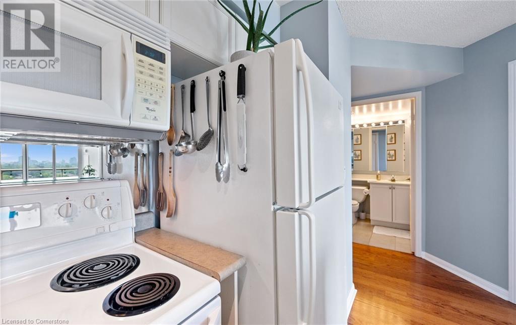 Photo 27 of 1150 Parkwest Place Unit 1004, Mississauga ON