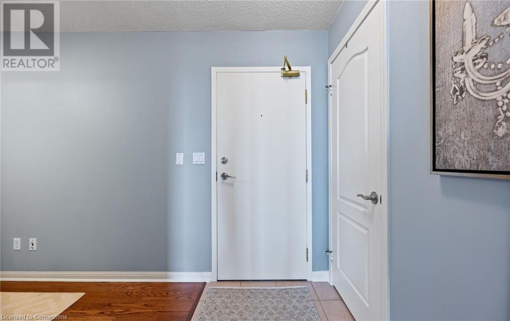 Photo 11 of 1150 Parkwest Place Unit 1004, Mississauga ON