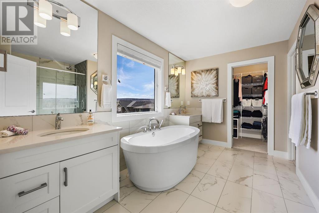 Single Family House for Sale in  Sage Meadows Green NW Sage Hill Calgary 