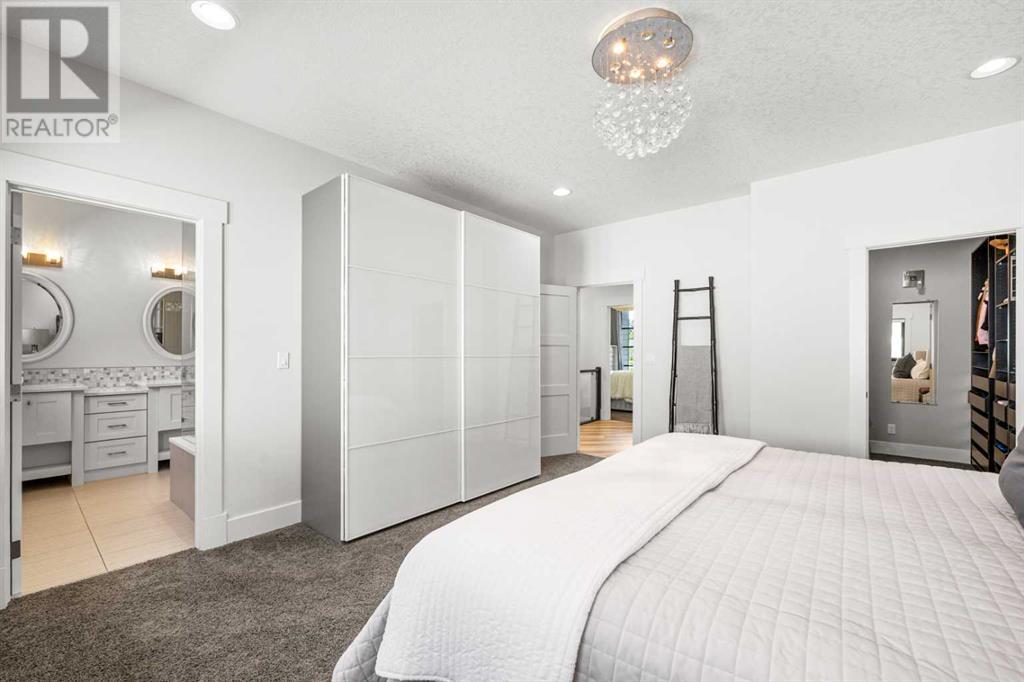 Single Family House Bungalow for Sale in  Granlea Place SW Glendale Calgary 