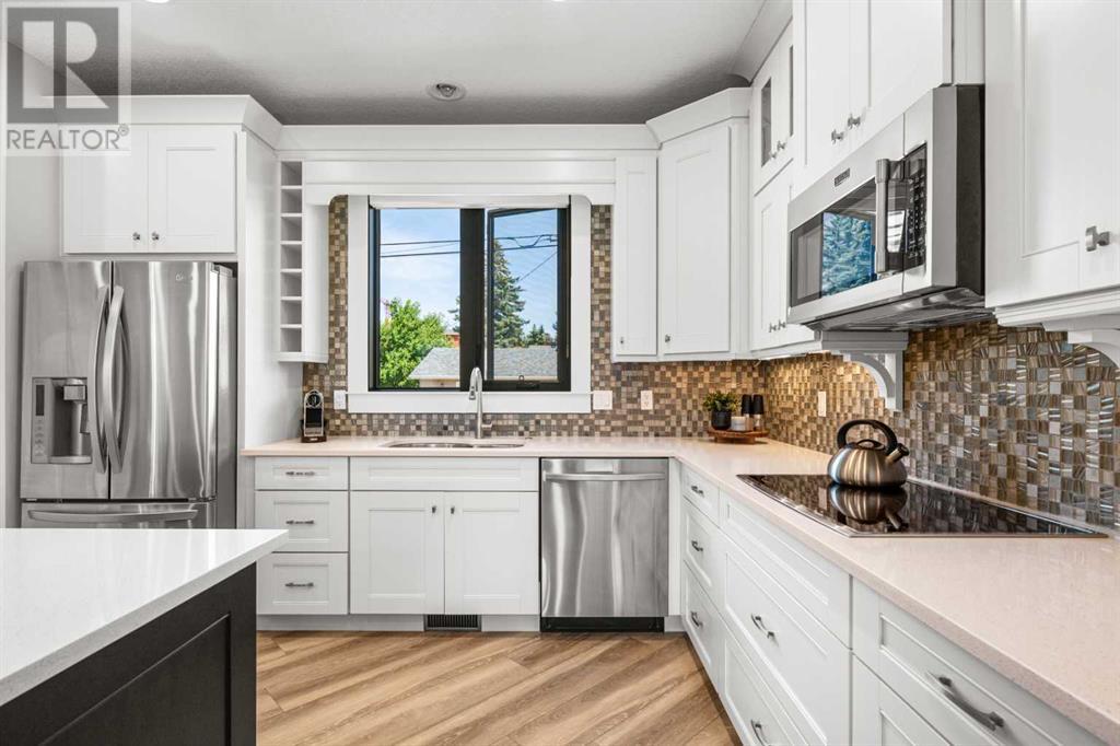 Single Family House Bungalow for Sale in  Granlea Place SW Glendale Calgary 