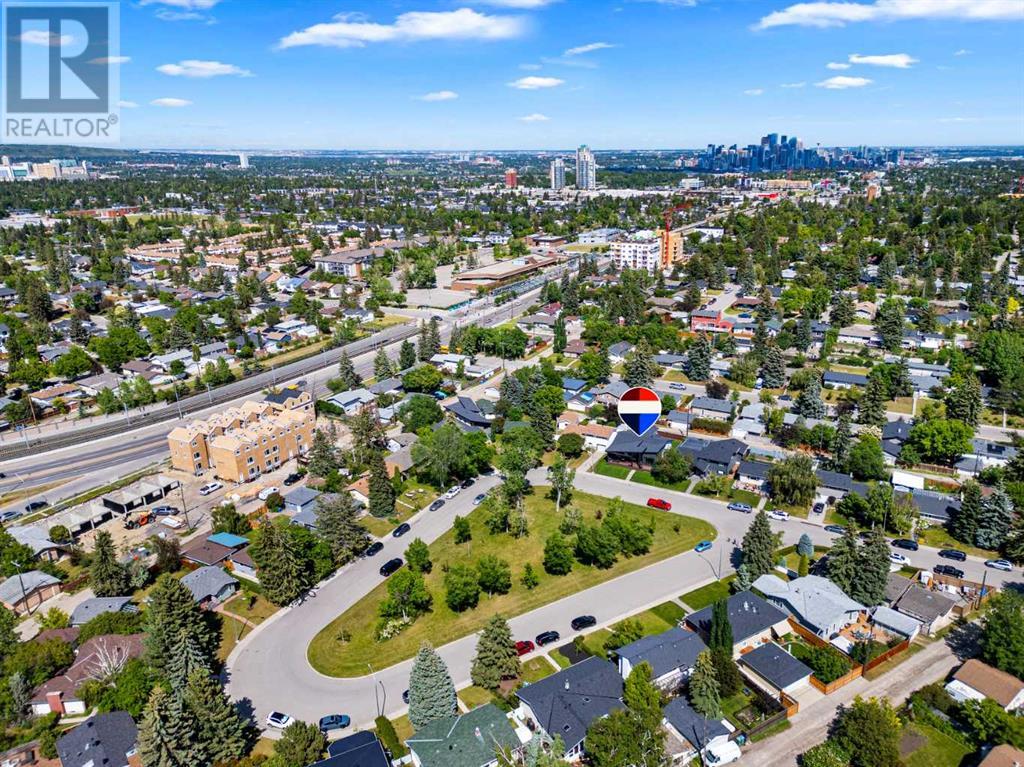 Single Family House Bungalow for Sale in  Granlea Place SW Glendale Calgary 