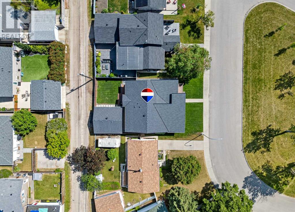 Single Family House Bungalow for Sale in  Granlea Place SW Glendale Calgary 