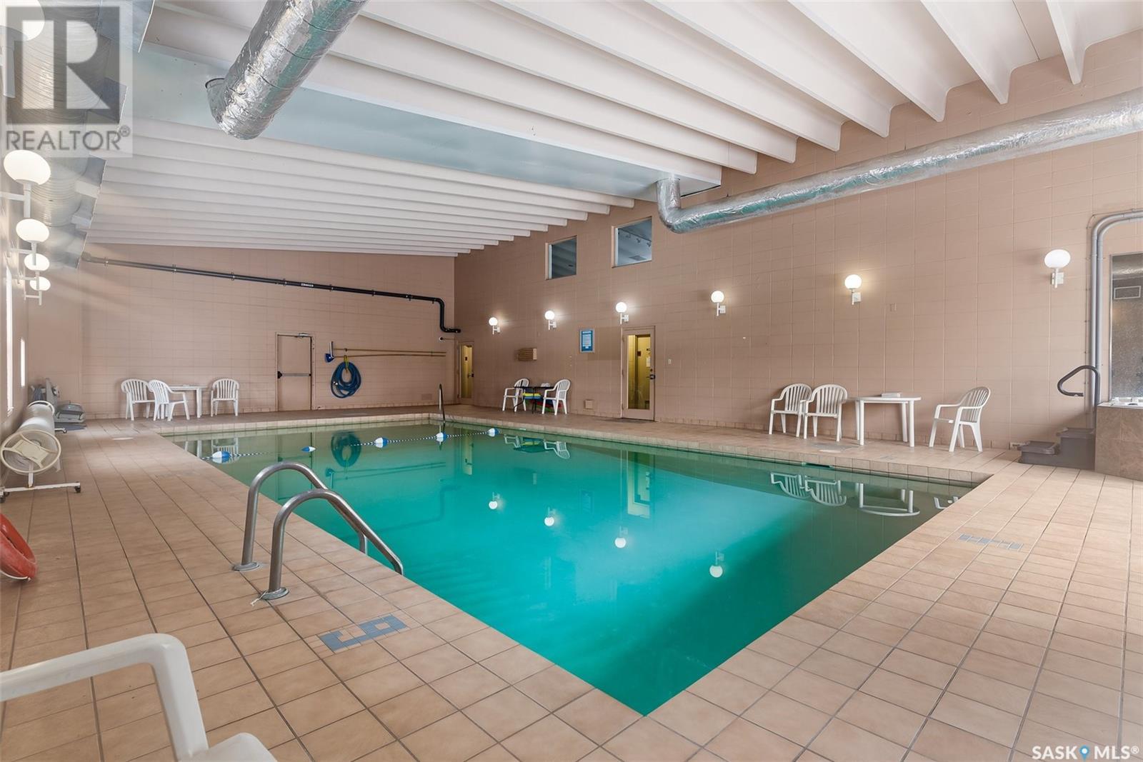 Single Family House High rise for Sale in   Gordon ROAD Regina 
