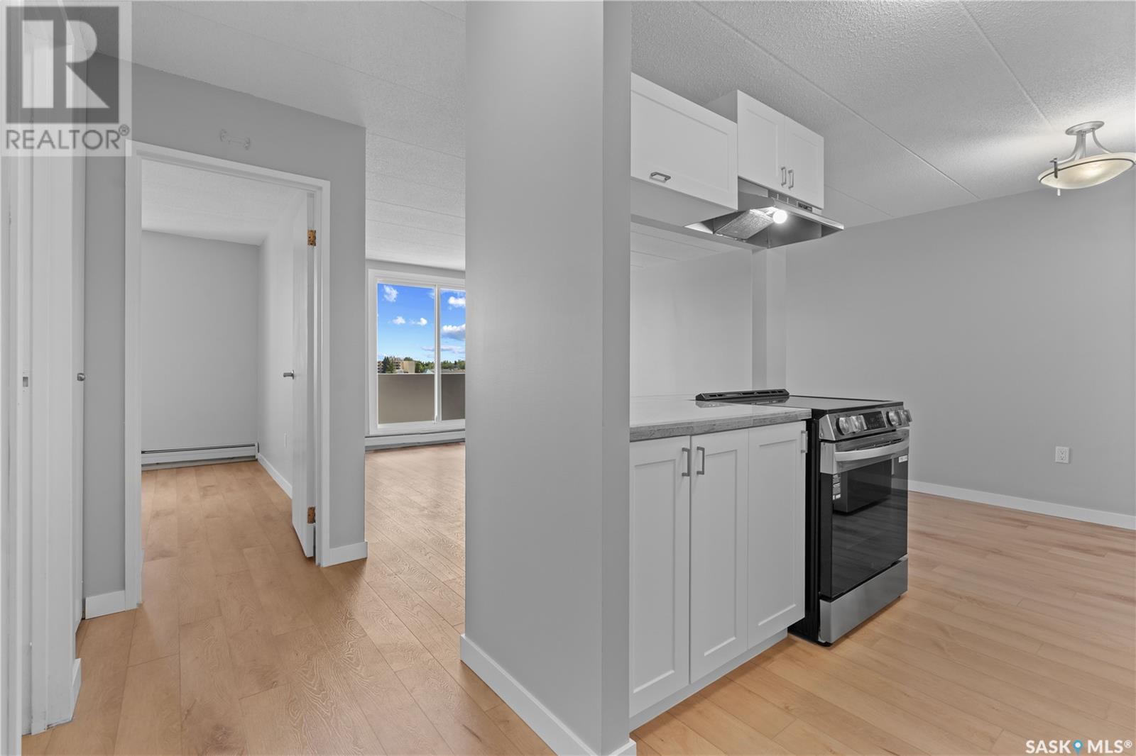 Single Family House High rise for Sale in   Gordon ROAD Regina 