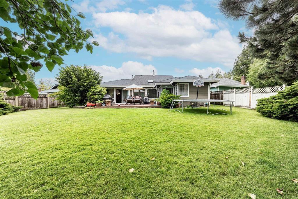 Photo 19 of 14636 18 Avenue, Surrey BC