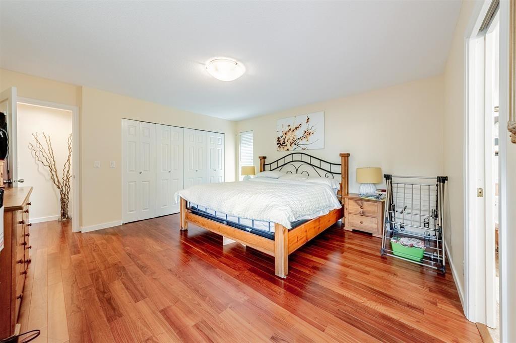 Photo 4 of 14636 18 Avenue, Surrey BC