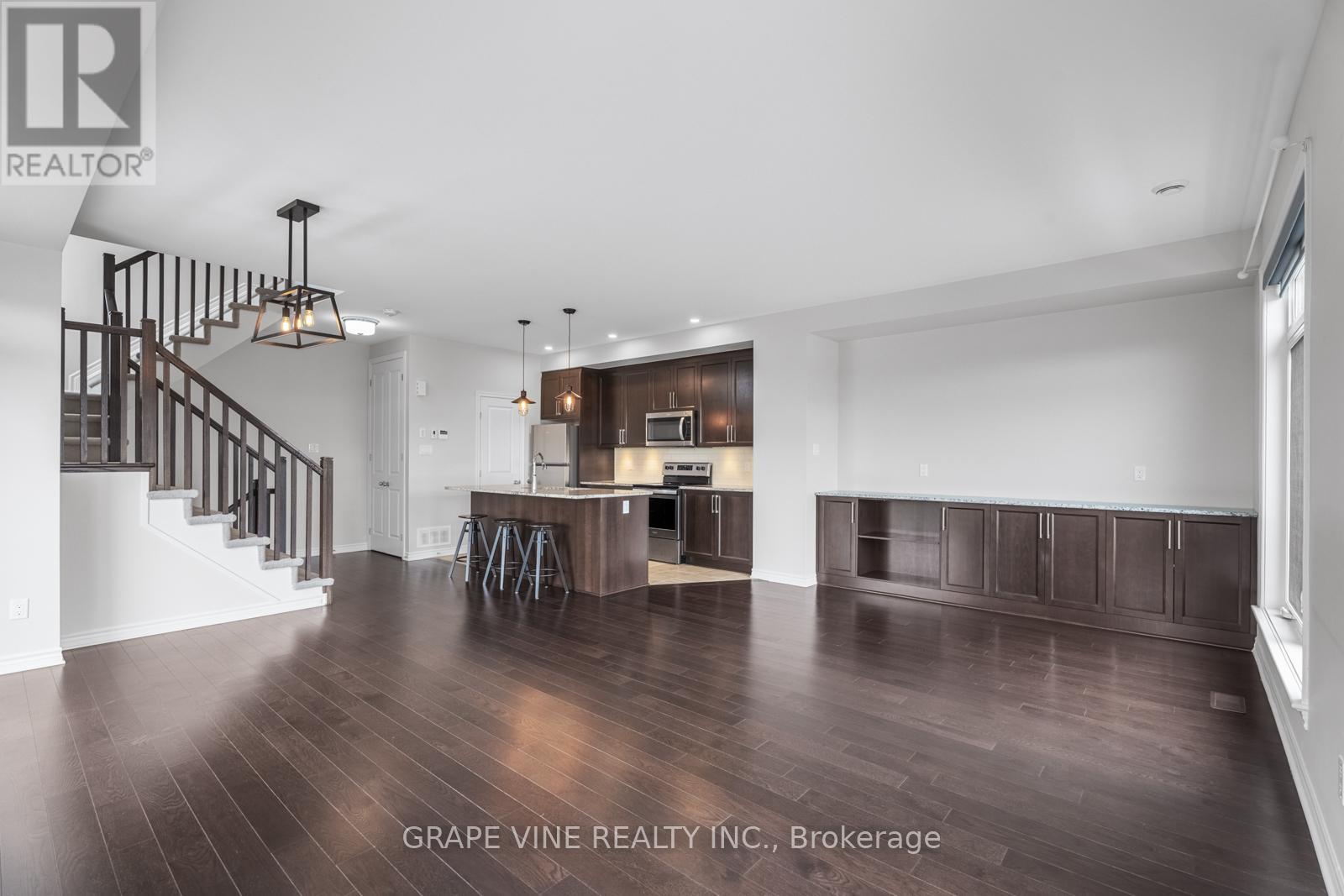 Photo 15 of 599 Cartographe Street, Ottawa ON