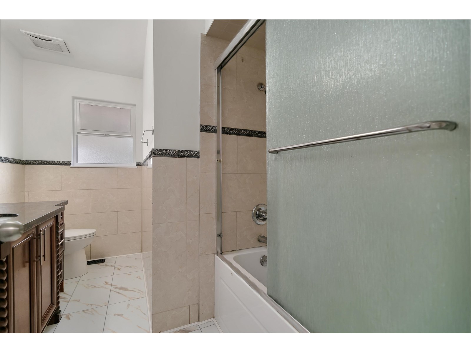 Photo 14 of 11728 73 A Avenue, Delta BC