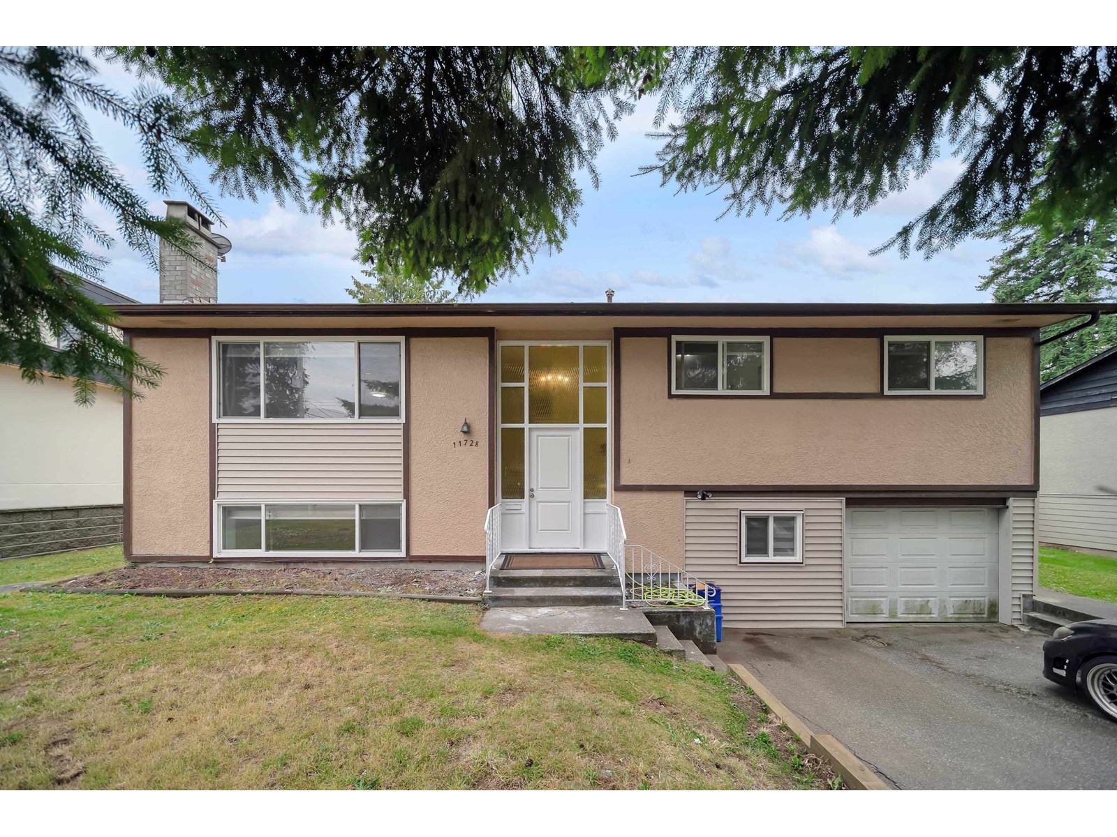 Photo 1 of 11728 73 A Avenue, Delta BC