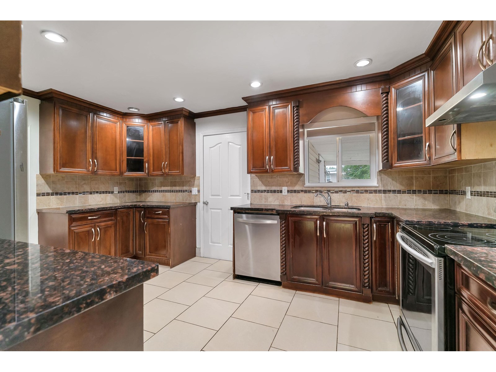 Photo 8 of 11728 73 A Avenue, Delta BC