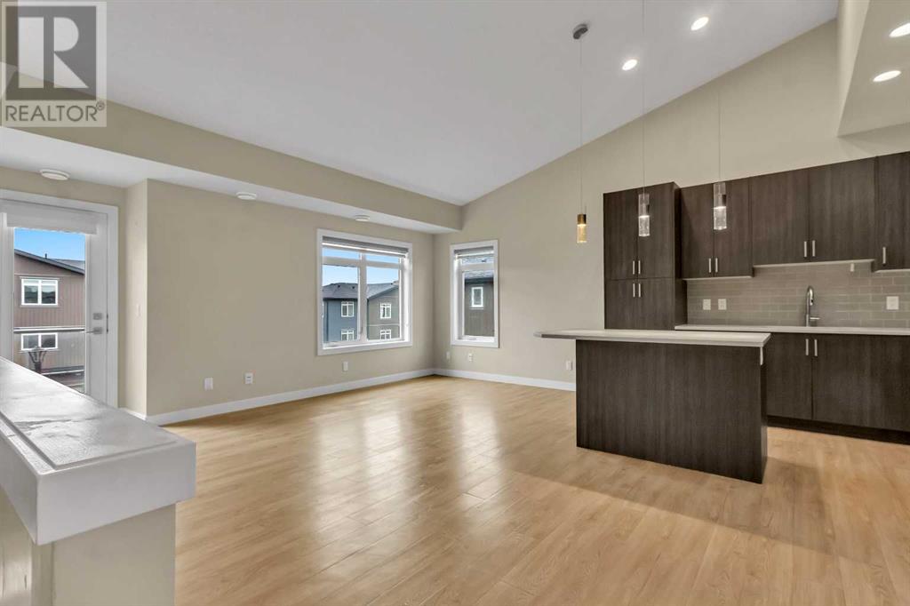 Single Family House for Sale in  Sage Bluff Circle NW Sage Hill Calgary 