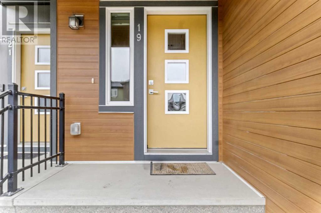 Single Family House for Sale in  Sage Bluff Circle NW Sage Hill Calgary 