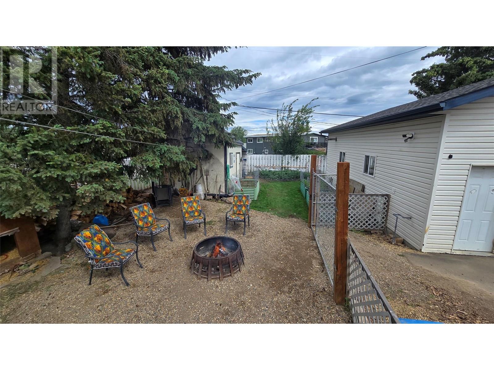 1904 108 Avenue, Dawson Creek