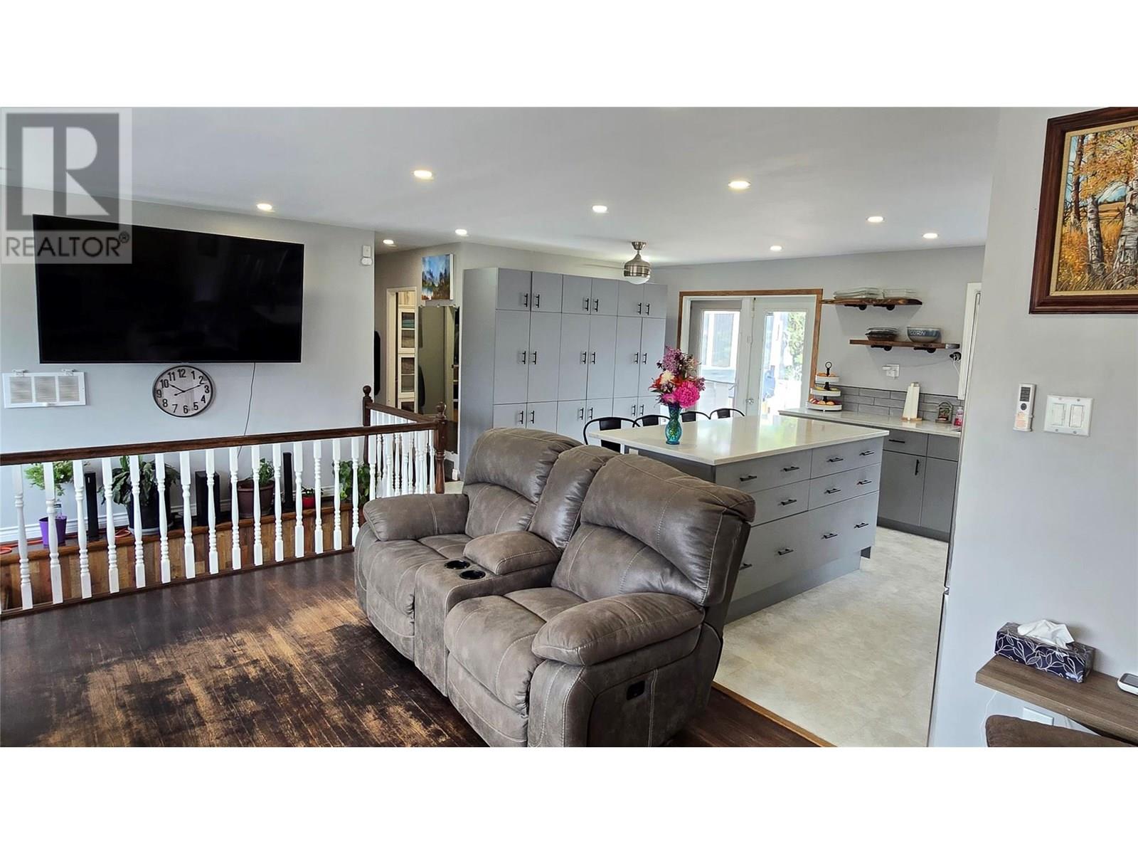 1904 108 Avenue, Dawson Creek