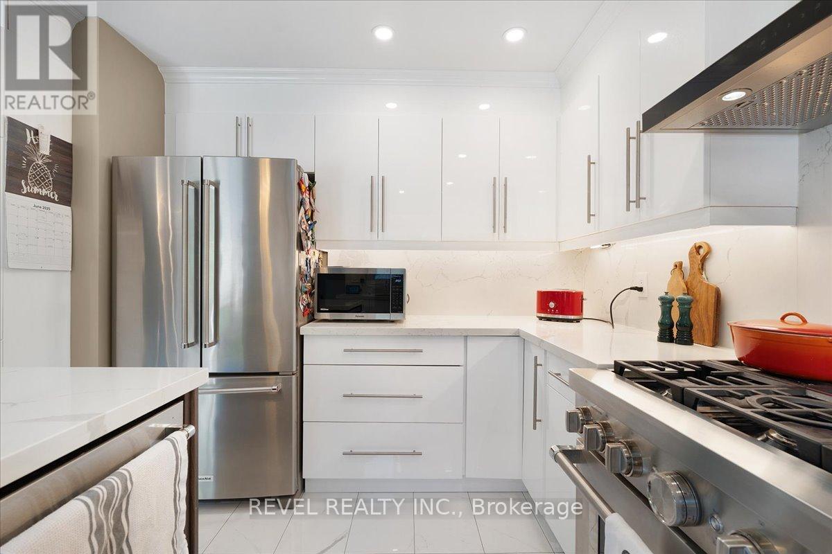 Photo 22 of 17 Michaela Crescent, Pelham ON