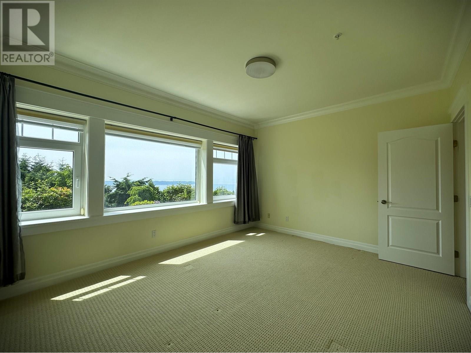 Photo 22 of 2358 Constantine Place, West Vancouver BC