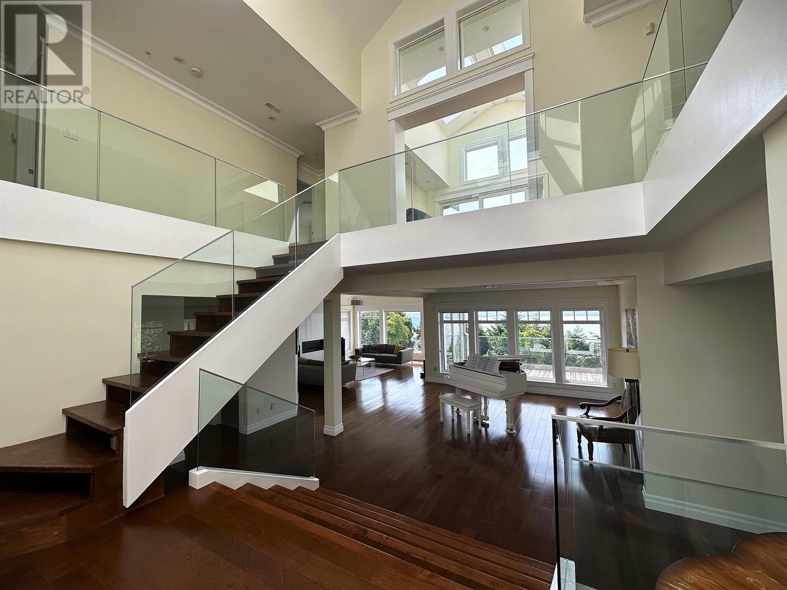 Photo 15 of 2358 Constantine Place, West Vancouver BC